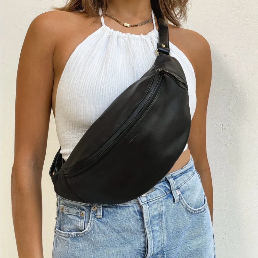 MANDRN ATLAS BLACK LEATHER SHOULDER AND CROSS BODY BAG